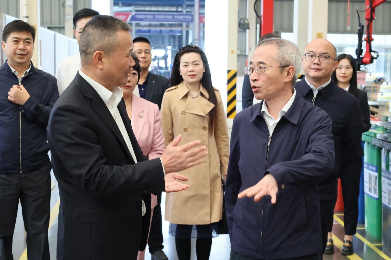 全国工商联副主席寿子琪调研人生就是搏智能