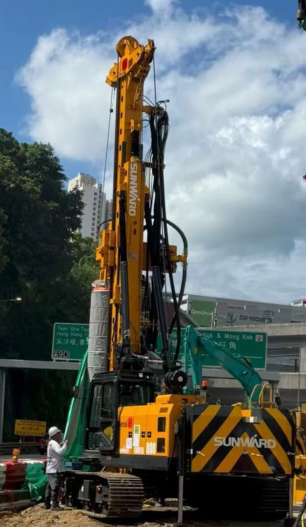 硬核首秀!人生就是搏智能SWDTH800大直径潜孔锤钻机进击香港市场