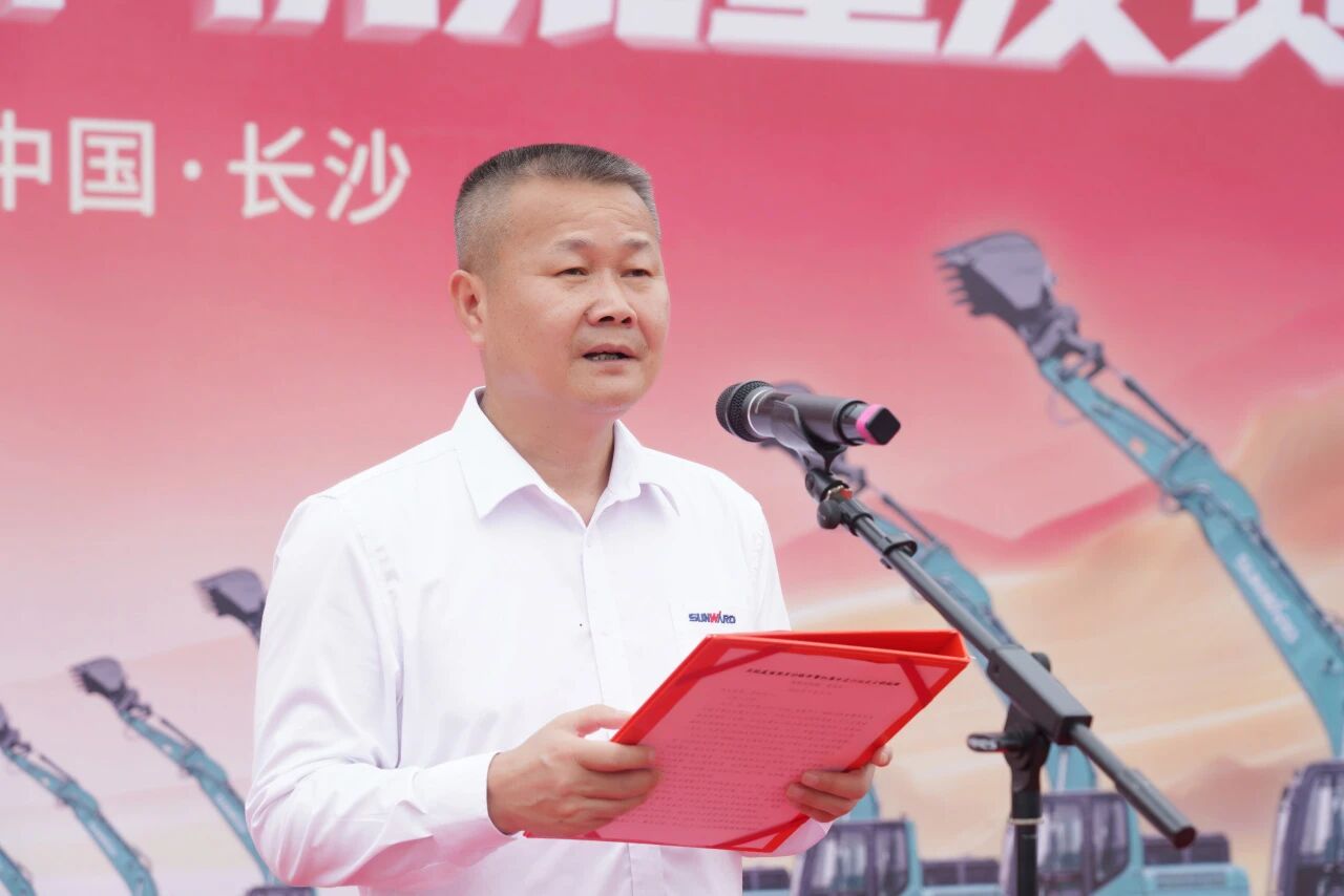 人生就是搏智能轮履两用多职能开带机批量交付国度林草系统，助力丛林草原生态防护